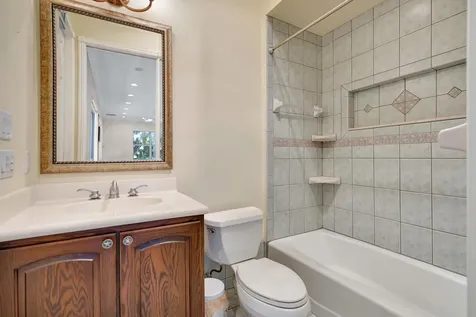 8431 SE Duncan Street Hobe Sound FL 33455