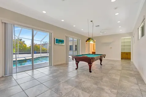 8431 SE Duncan Street Hobe Sound FL 33455
