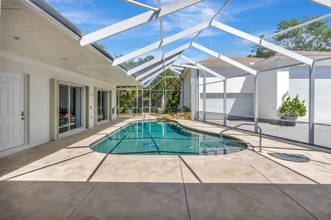 8431 SE Duncan Street Hobe Sound FL 33455