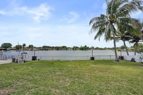 9366 NW 23rd Street Pembroke Pines FL 33024