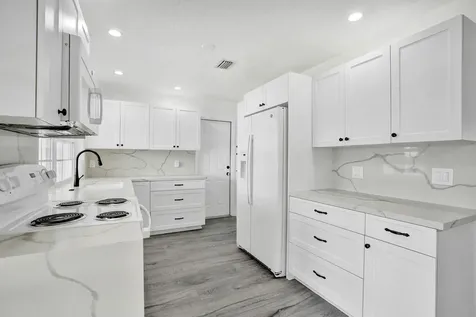 9366 NW 23rd Street Pembroke Pines FL 33024