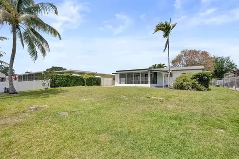 9366 NW 23rd Street Pembroke Pines FL 33024