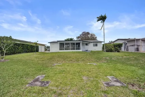 9366 NW 23rd Street Pembroke Pines FL 33024