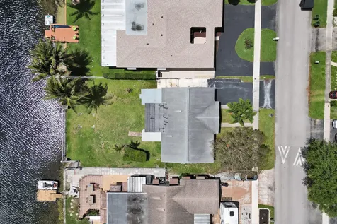 9366 NW 23rd Street Pembroke Pines FL 33024