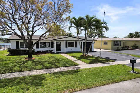 9366 NW 23rd Street Pembroke Pines FL 33024