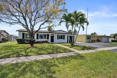 9366 NW 23rd Street Pembroke Pines FL 33024