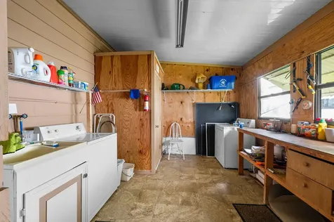 7894 SE Saratoga Drive E Hobe Sound FL 33455