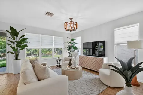 6680 Pointe Of Woods Drive West Palm Beach FL 33415