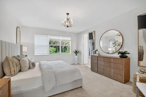 6680 Pointe Of Woods Drive West Palm Beach FL 33415
