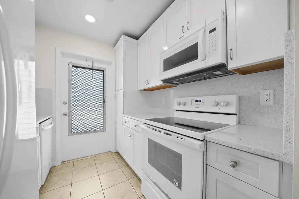 130 Doolen Court North Palm Beach FL 33408