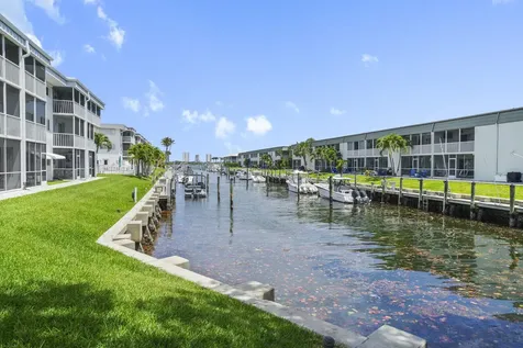 130 Doolen Court North Palm Beach FL 33408