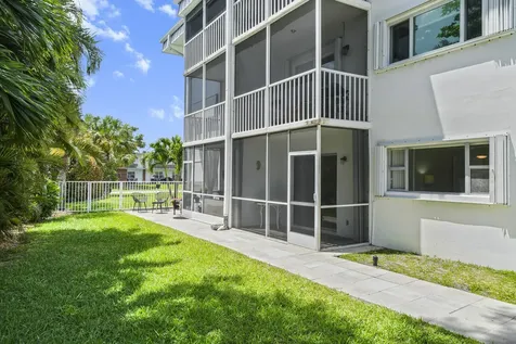 130 Doolen Court North Palm Beach FL 33408