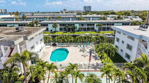 130 Doolen Court North Palm Beach FL 33408