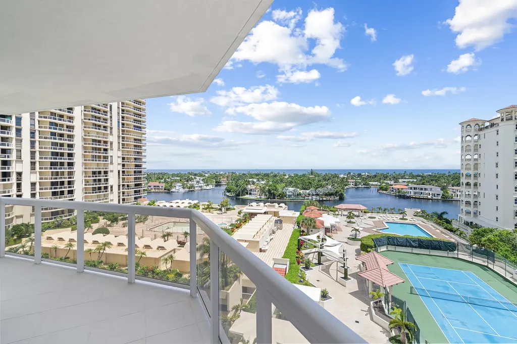 20185 E Country Club Drive Aventura FL 33180