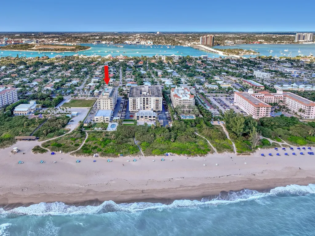 125 S Ocean Avenue Palm Beach Shores FL 33404
