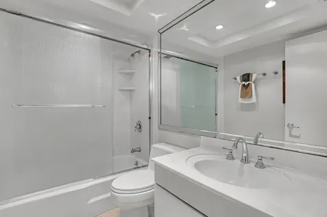 125 S Ocean Avenue Palm Beach Shores FL 33404