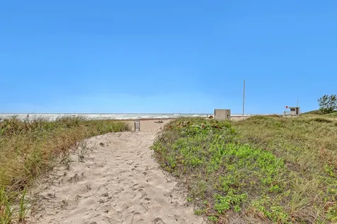 125 S Ocean Avenue Palm Beach Shores FL 33404