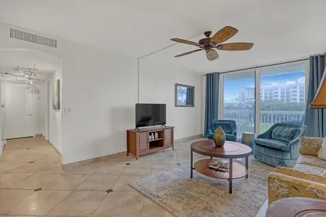 125 S Ocean Avenue Palm Beach Shores FL 33404