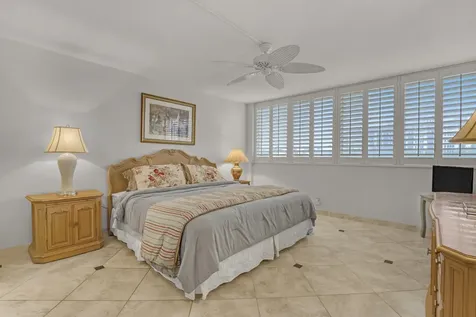 125 S Ocean Avenue Palm Beach Shores FL 33404
