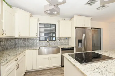 764 SE Evergreen Terrace Port St Lucie FL 34983