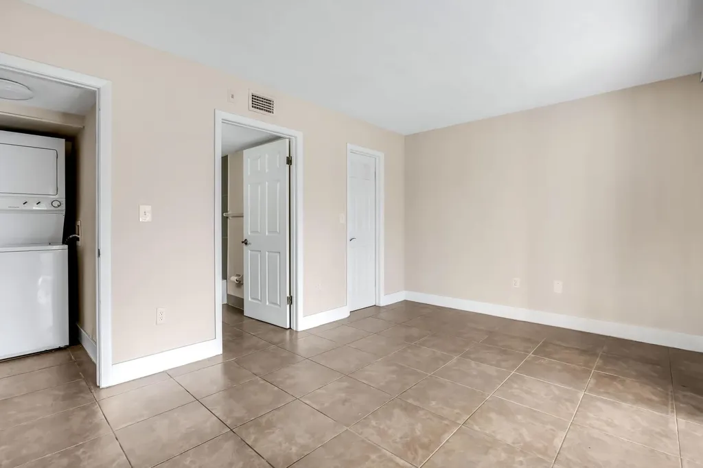 5200 NW 31st Avenue Fort Lauderdale FL 33309