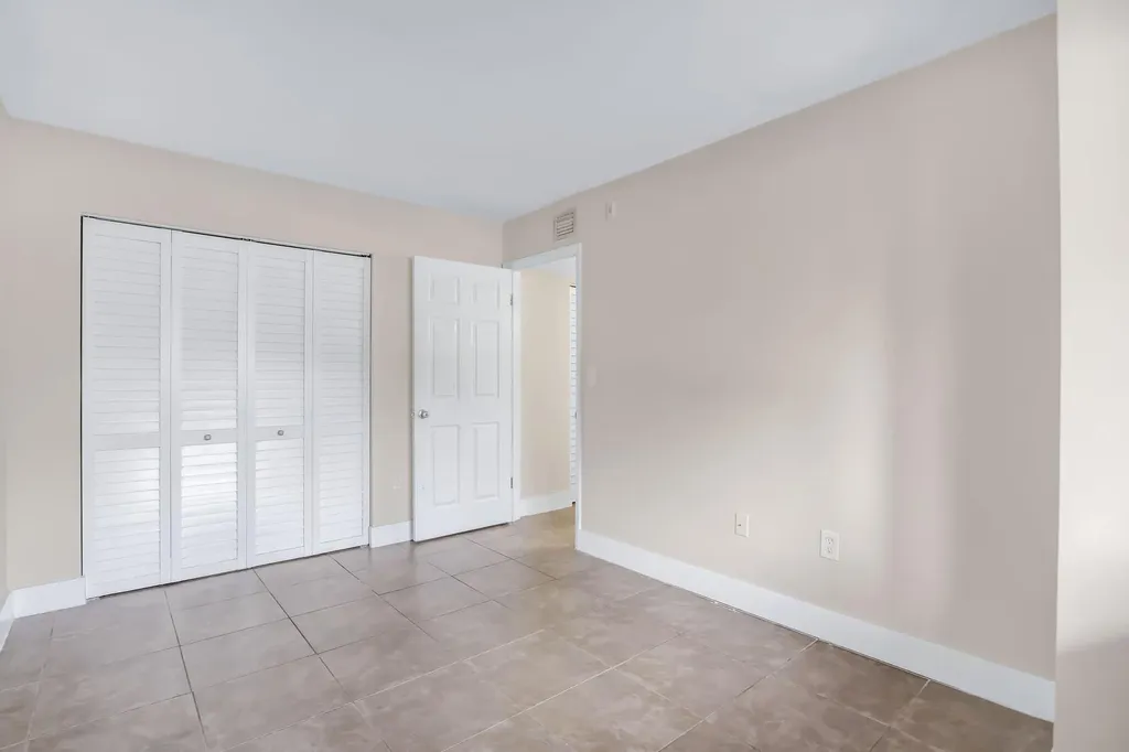 5200 NW 31st Avenue Fort Lauderdale FL 33309
