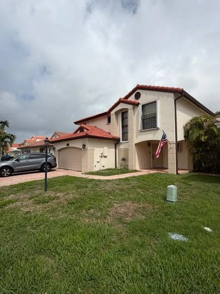 15061 Norfolk Lane Davie FL 33331