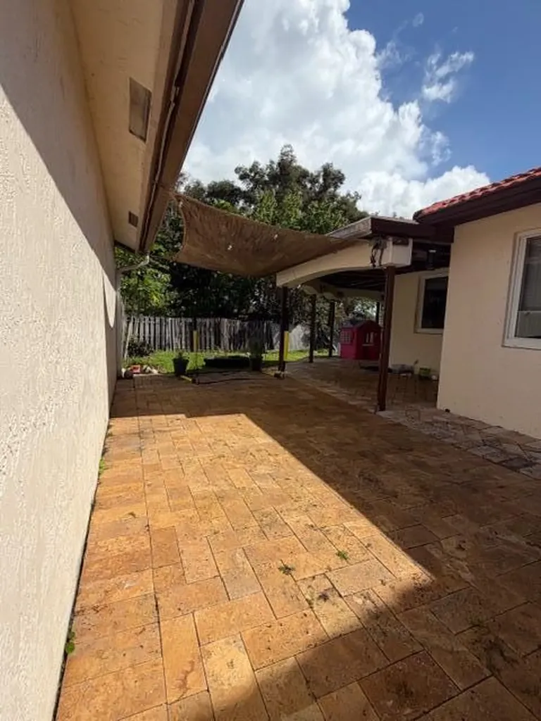 15061 Norfolk Lane Davie FL 33331
