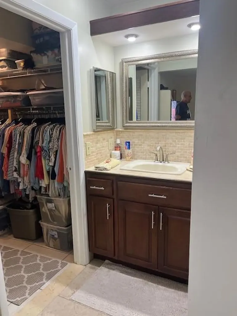 27 Capri Delray Beach FL 33484