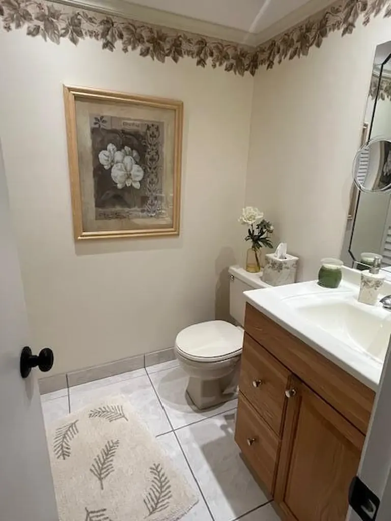 27 Capri Delray Beach FL 33484