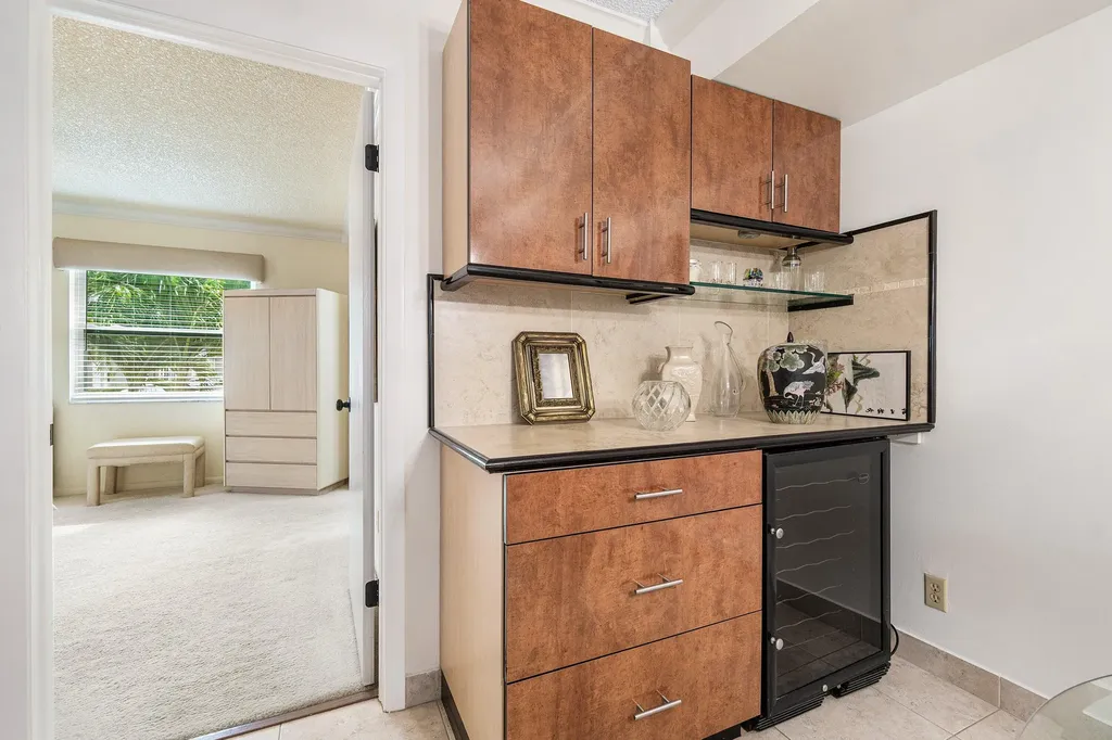 27 Capri Delray Beach FL 33484