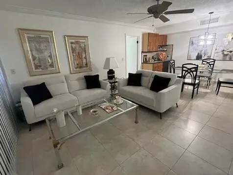 27 Capri Delray Beach FL 33484