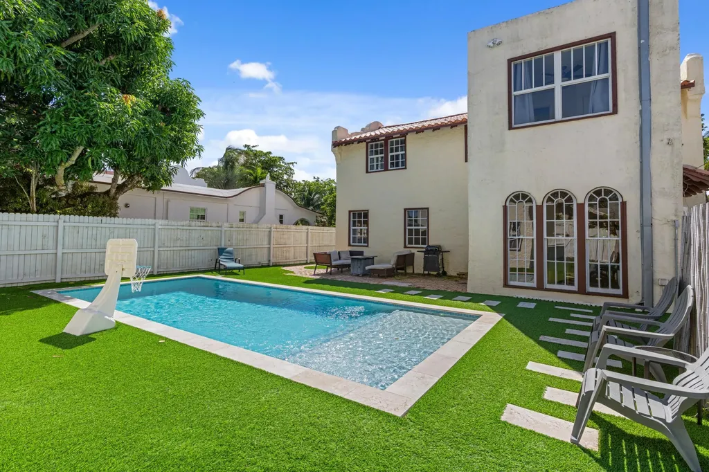419 30th Street West Palm Beach FL 33407