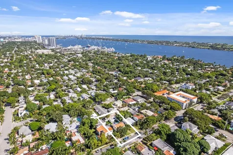 419 30th Street West Palm Beach FL 33407