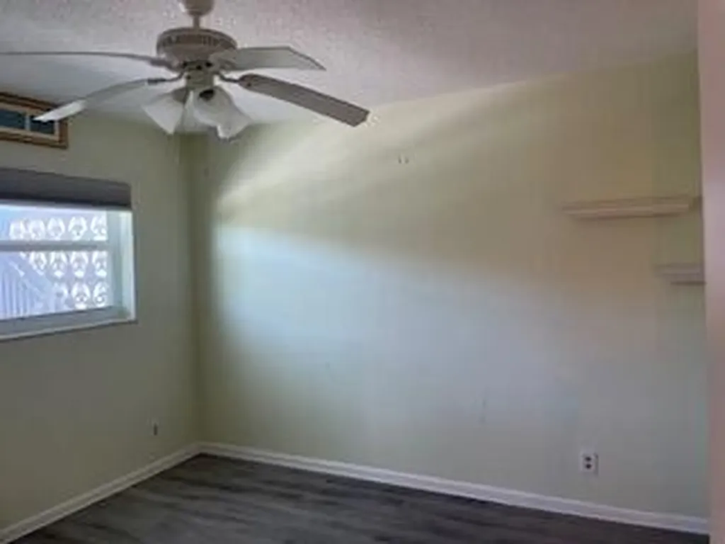 2016 S Federal Highway Boynton Beach FL 33435