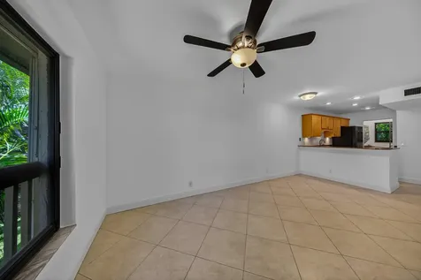 2907 NE 8th Terrace Oakland Park FL 33334