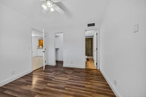 2907 NE 8th Terrace Oakland Park FL 33334