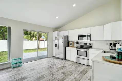 8467 Dynasty Drive Boca Raton FL 33433