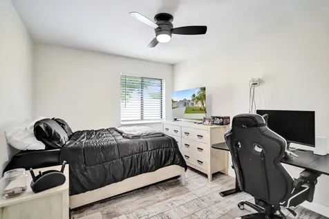 8467 Dynasty Drive Boca Raton FL 33433