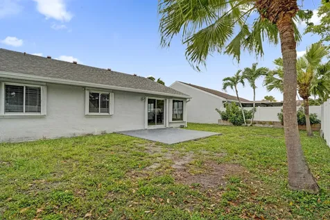 8467 Dynasty Drive Boca Raton FL 33433