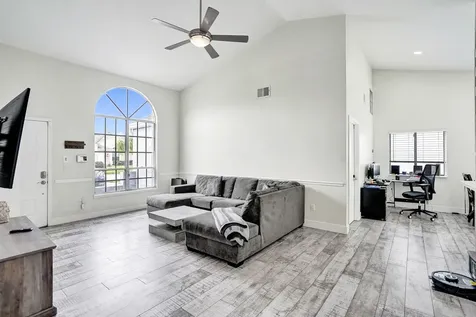 8467 Dynasty Drive Boca Raton FL 33433