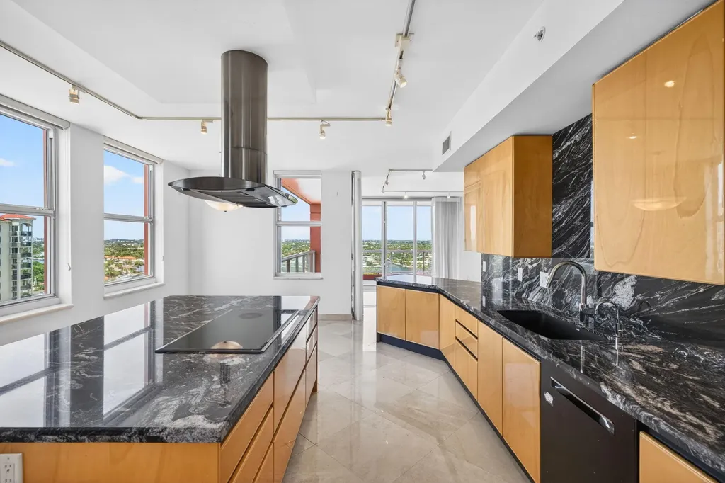 2100 N Ocean Boulevard Fort Lauderdale FL 33305