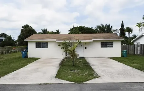 203 SE 4th Avenue Boynton Beach FL 33435