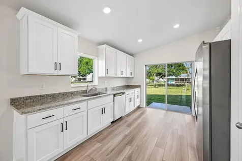 5717 Palm Drive Fort Pierce FL 34982
