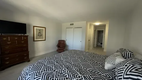 5100 N Ocean Boulevard Lauderdale By The Sea FL 33308