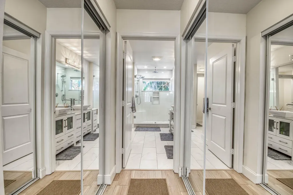 158 Eagleton Court Palm Beach Gardens FL 33418