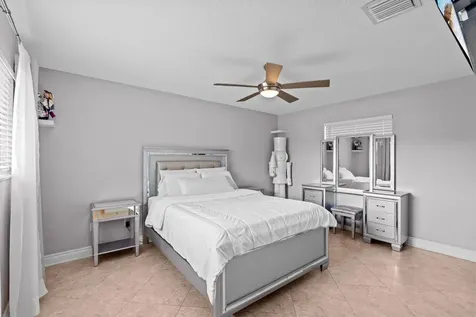 10218 NW 71st Place Tamarac FL 33321