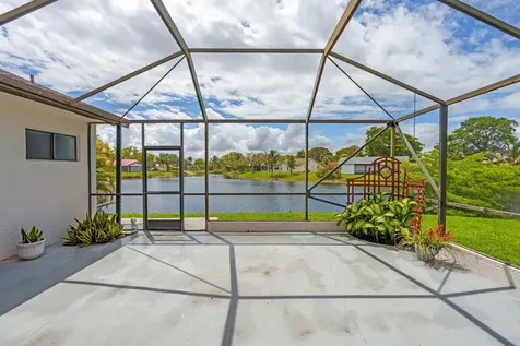 10218 NW 71st Place Tamarac FL 33321