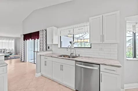 10218 NW 71st Place Tamarac FL 33321