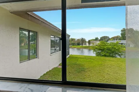 10218 NW 71st Place Tamarac FL 33321